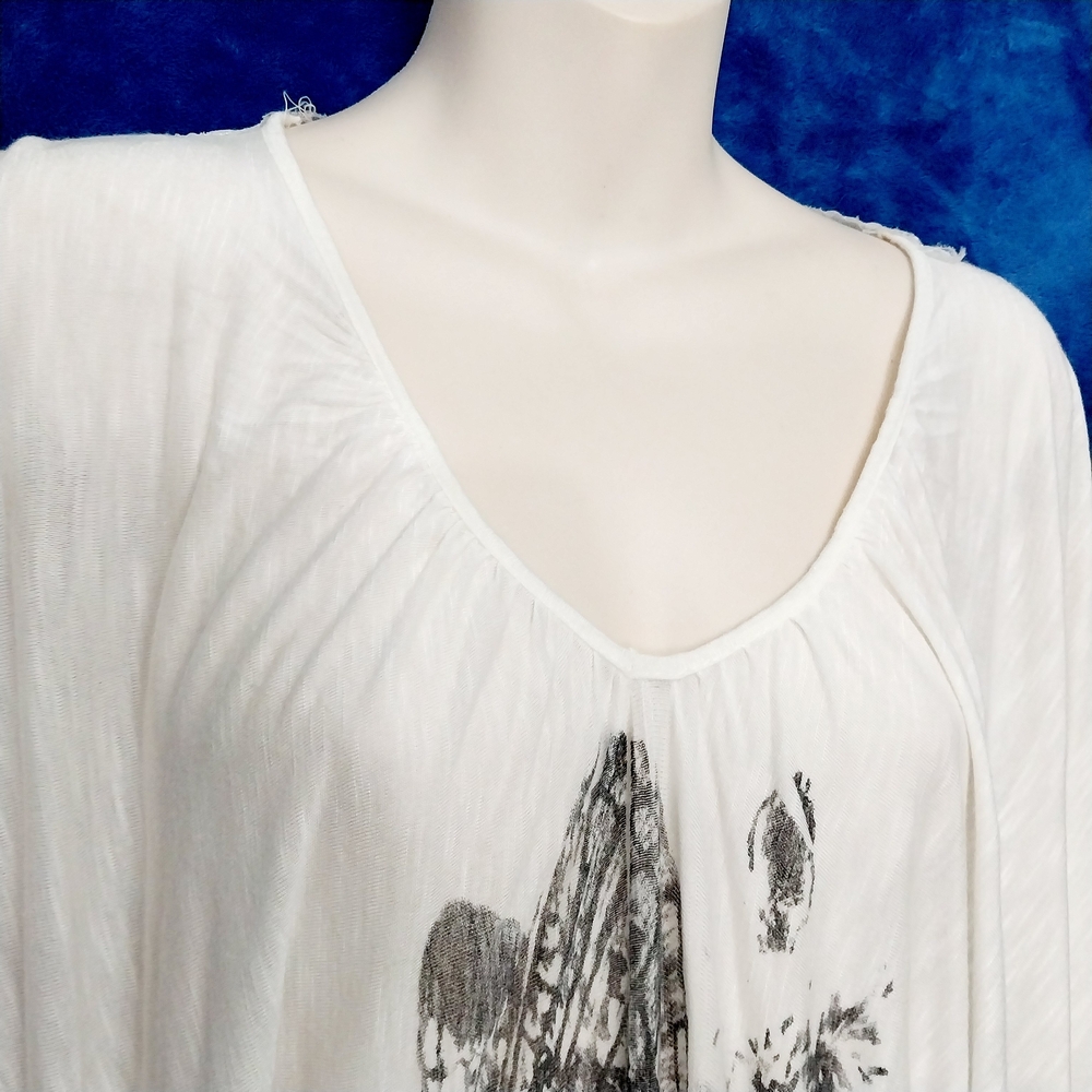 🔵BOGO FREE🔵 L8ter Butterfly Tunic Top Rayon Sz L - Picture 3 of 6